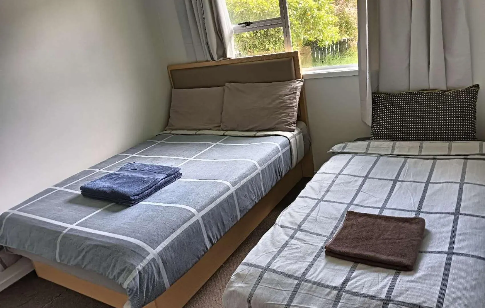 Three-Bedroom House A At 23 Mallard Drive, Selwyn Heights Rotorua Holiday home