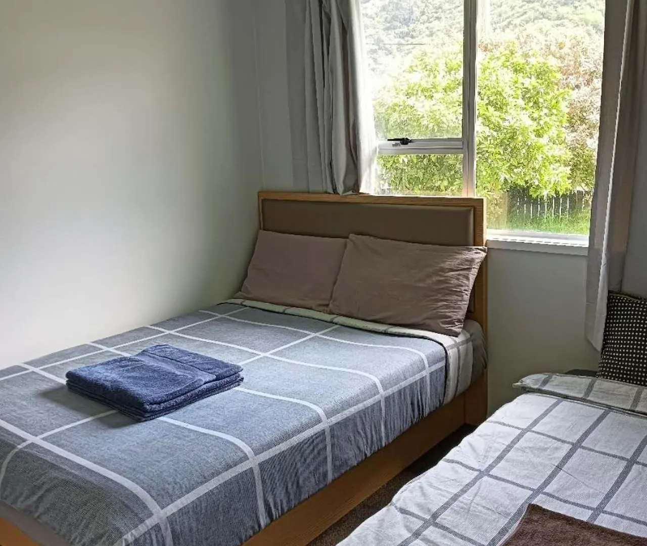 Three-Bedroom House A At 23 Mallard Drive, Selwyn Heights Rotorua New Zealand